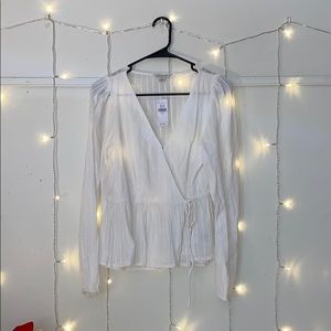 American Eagle White Flow Shirt